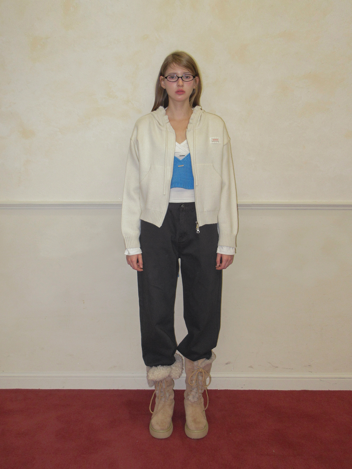 TWEE Berle wave hood long sleeve knit zip-up - Model styling view