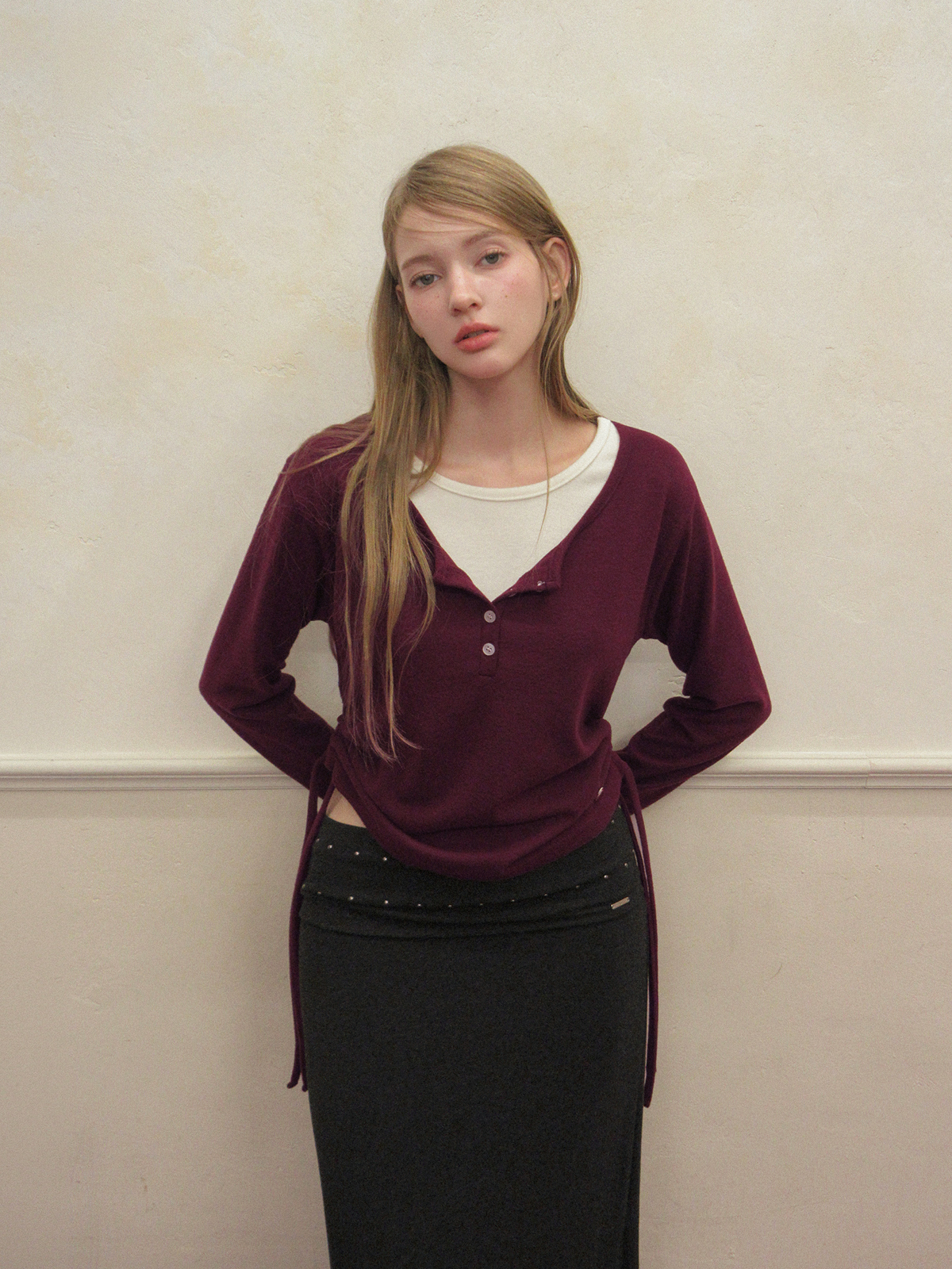 TWEE Nego stud folding maxi long skirt - Model styling view