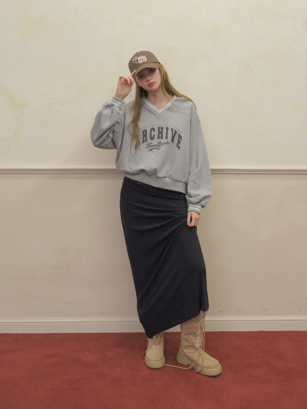 TWEE Nego stud folding maxi long skirt - Model styling view