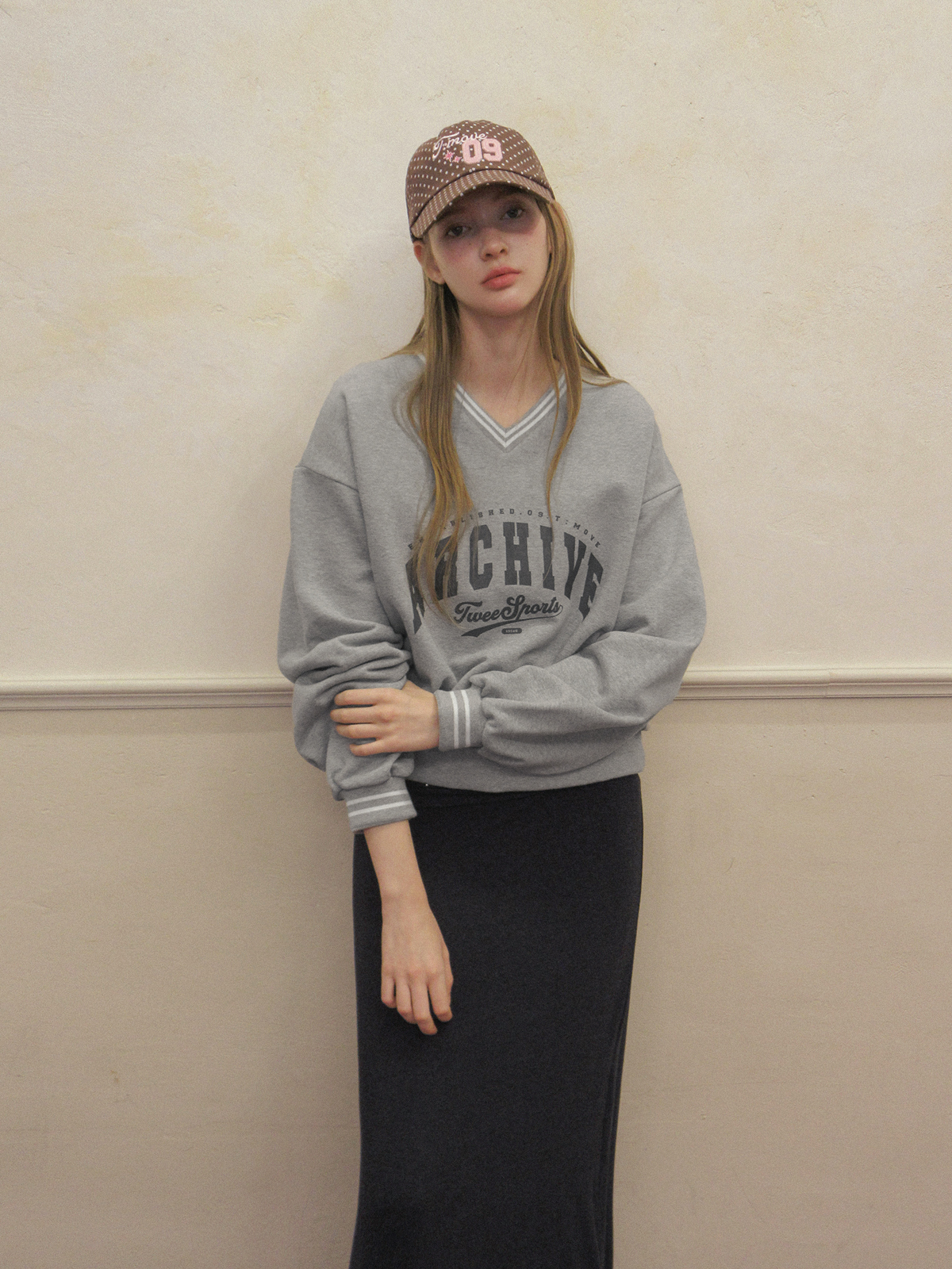 TWEE Perat archive V-neck contrast long sleeve sweatshirt - Model styling view