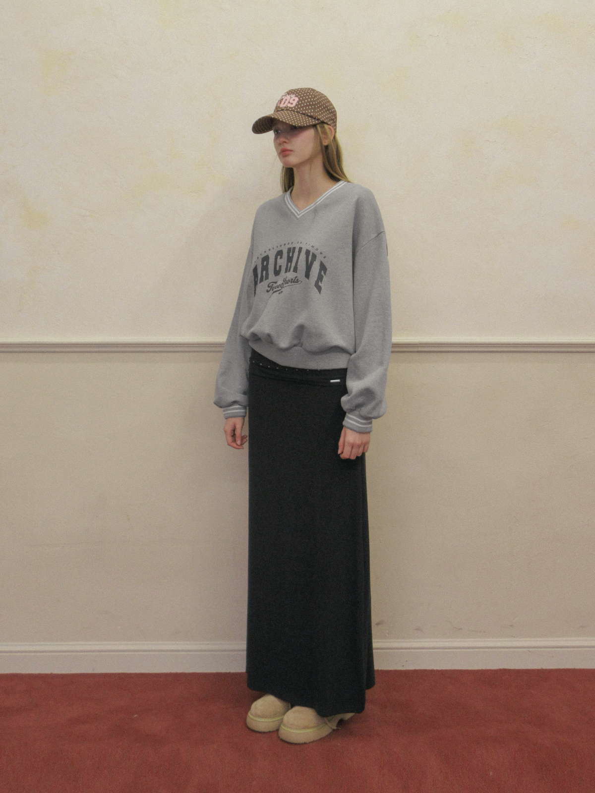 TWEE Perat archive V-neck contrast long sleeve sweatshirt - Model styling view