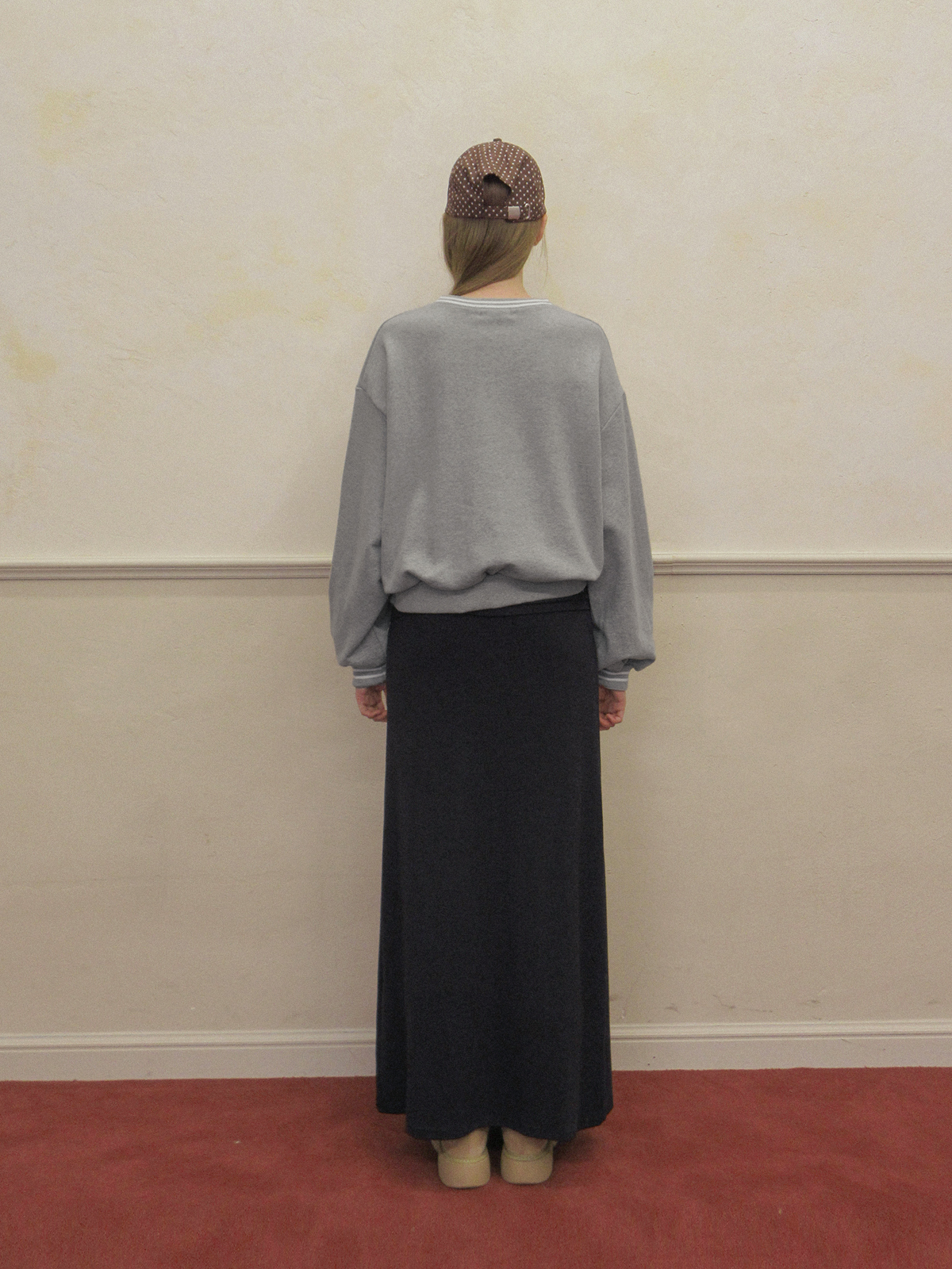 TWEE Perat archive V-neck contrast long sleeve sweatshirt - Model styling view