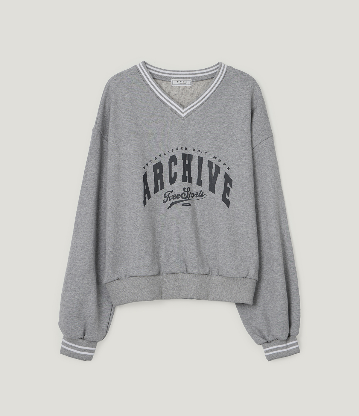 TWEE Perat archive V-neck contrast long sleeve sweatshirt - Product detail view