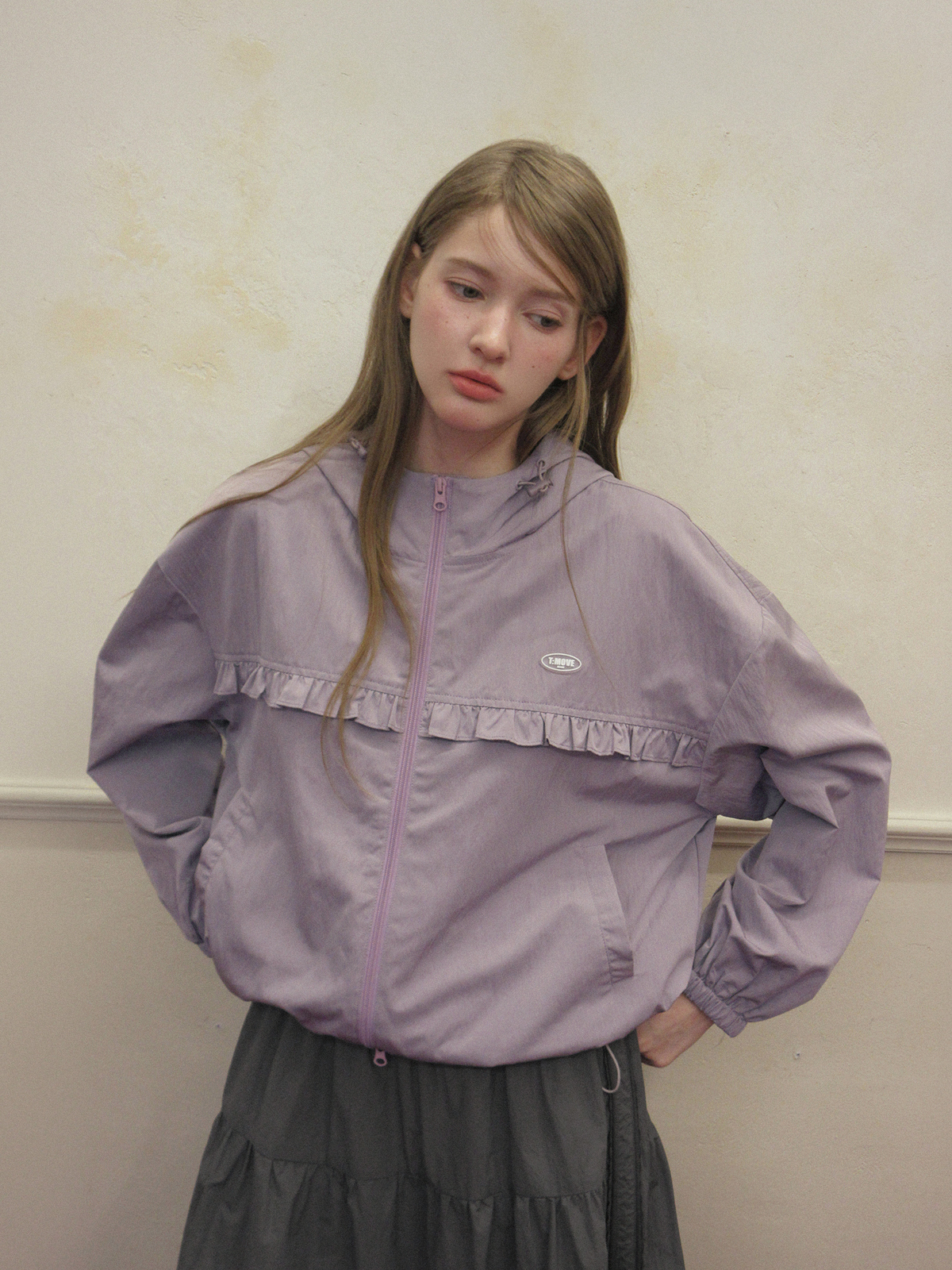 TWEE Bender frill nylon hood windbreaker jumper - Model styling view