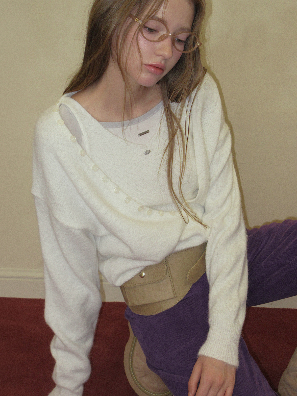 TWEE Runder button layered sleeveless cardigan set - Model styling view