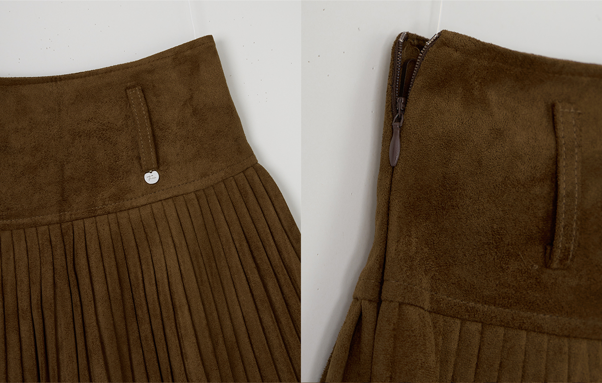 TWEE Tonel suede pleated mini skirt (belt set) - Product detail view