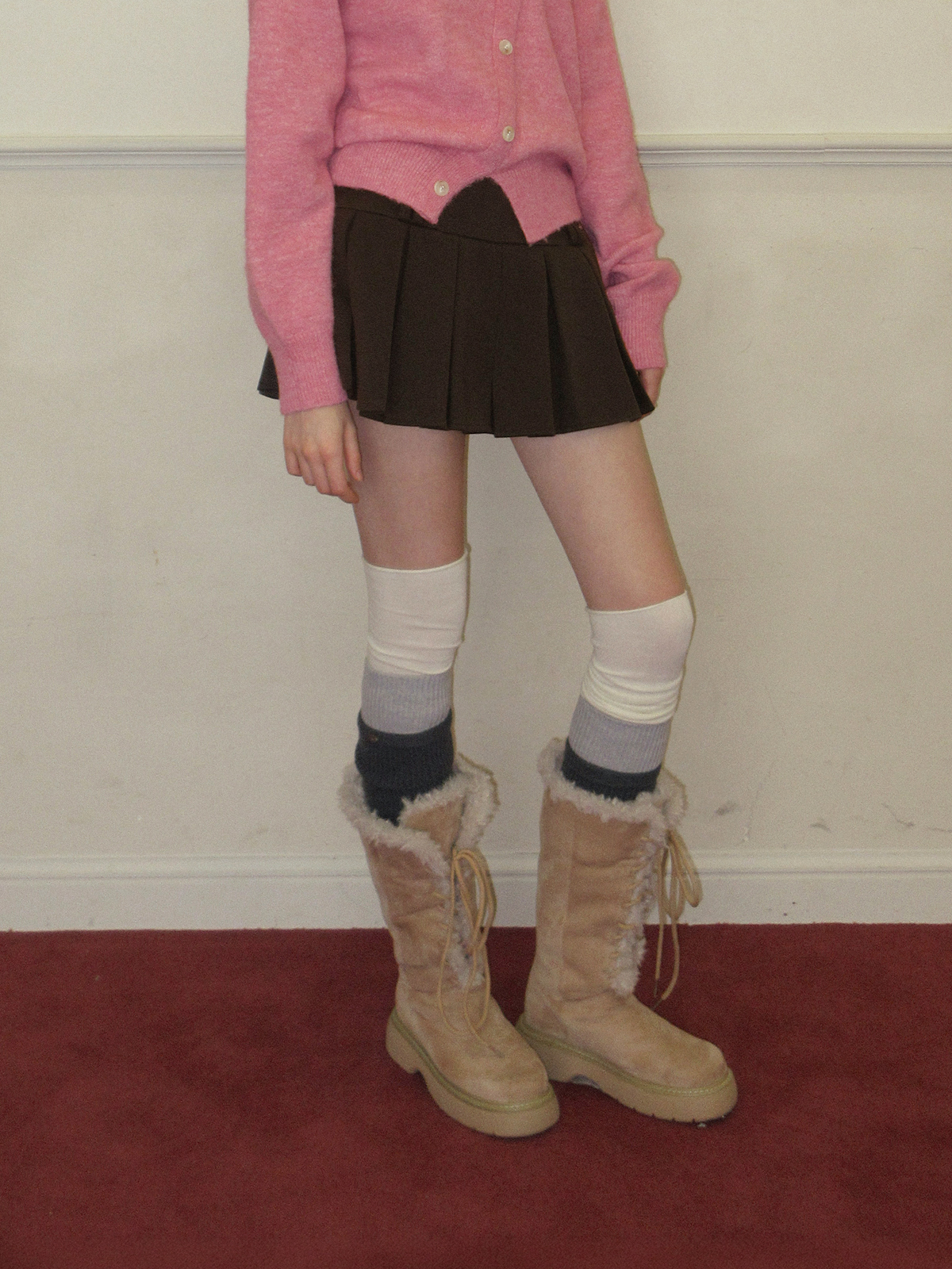 TWEE Hesi suede pleated mini skirt - Model styling view
