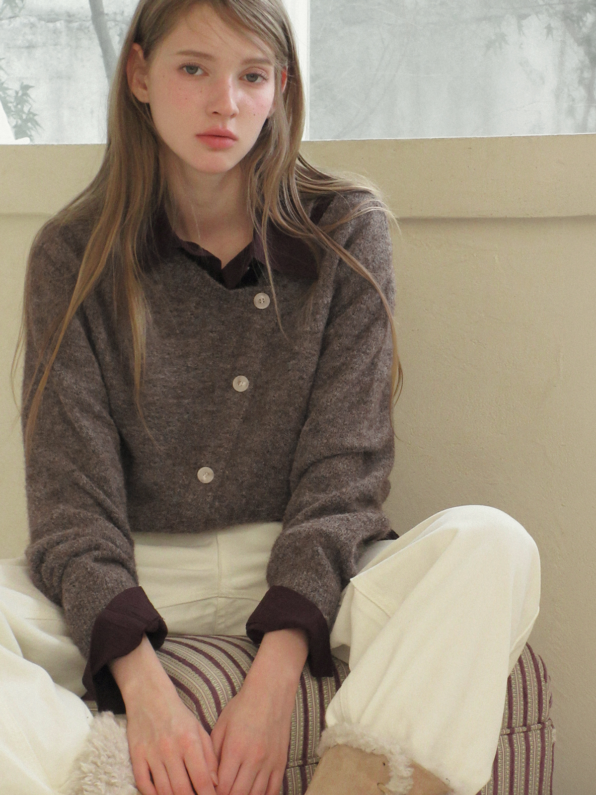 TWEE Newel diagonal button long sleeve knit - Model styling view