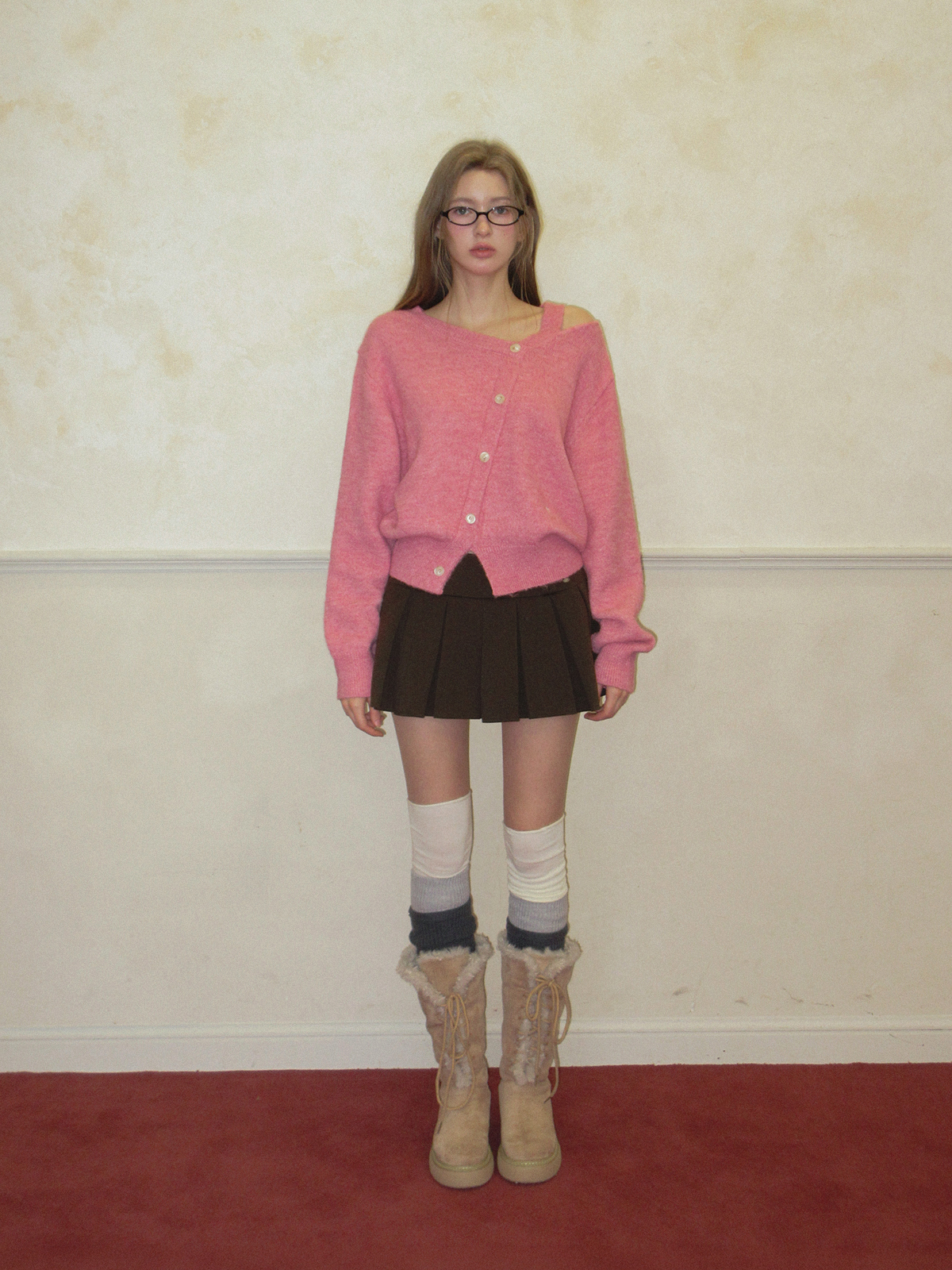 TWEE Newel diagonal button long sleeve knit - Model styling view