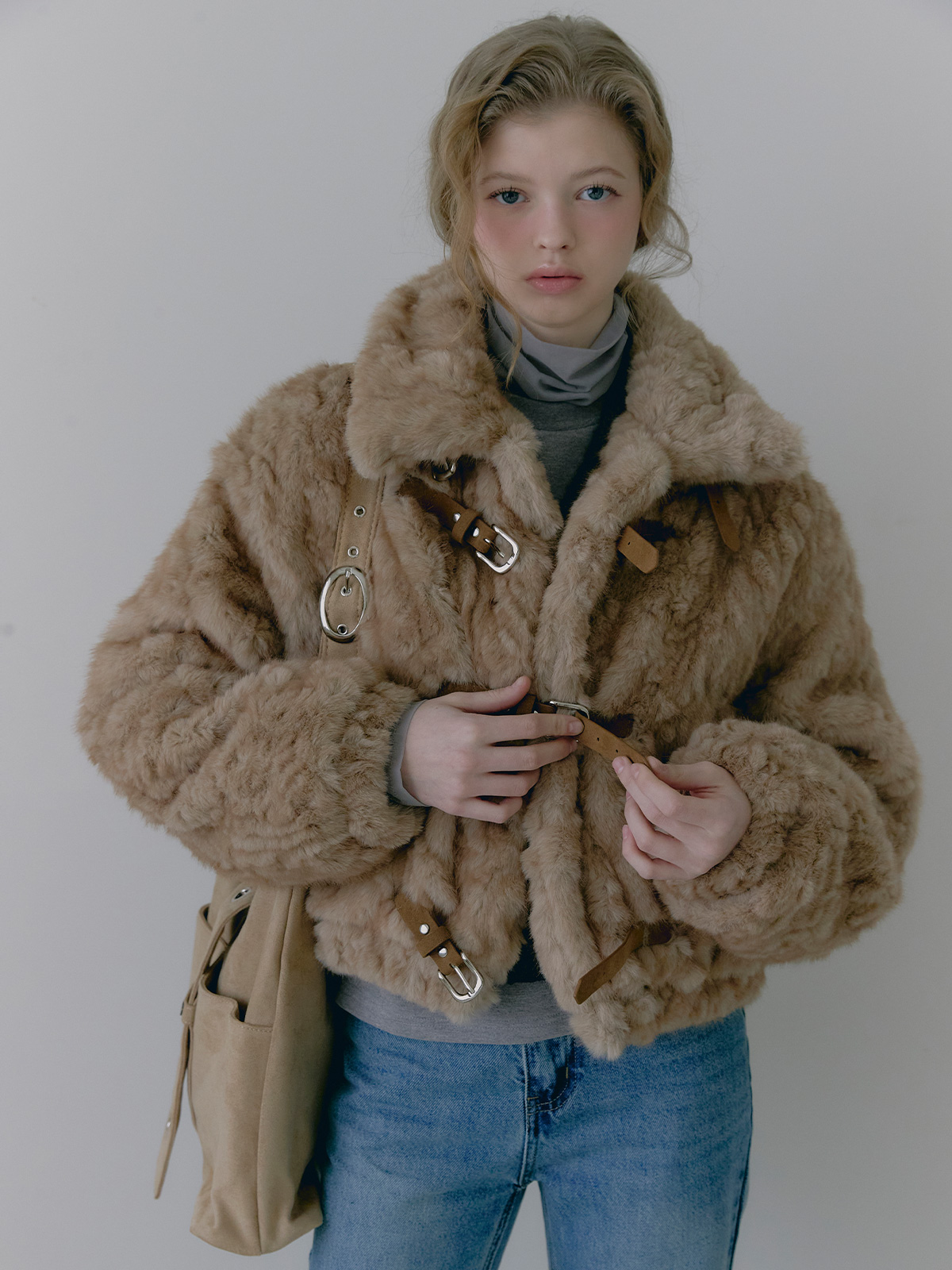 25 WINTER | COZY HOME — Look 7